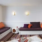 Pierre & Antares Lejlighedshotel 3*