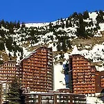 Pierre & Antares Morzine