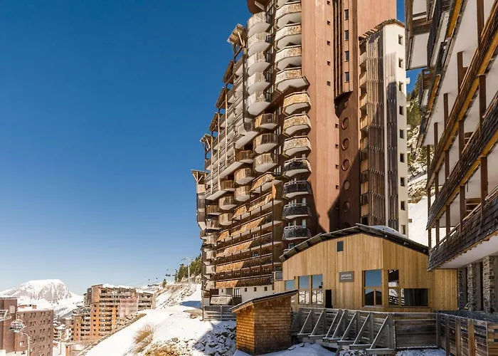 Pierre & Antares Morzine