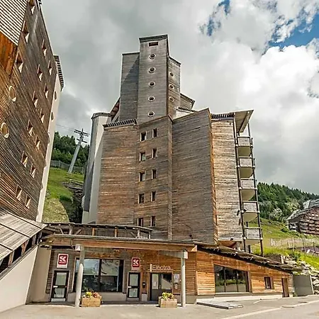 Pierre & Antares Hotel apartamentowy 3*