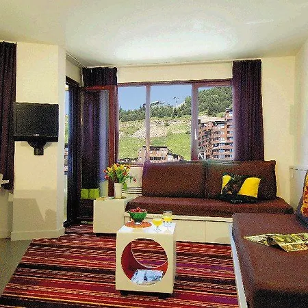 Pierre & Antares Aparthotel 3*