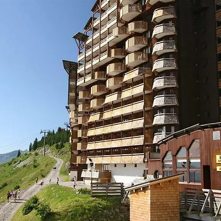 Pierre & Antares Morzine