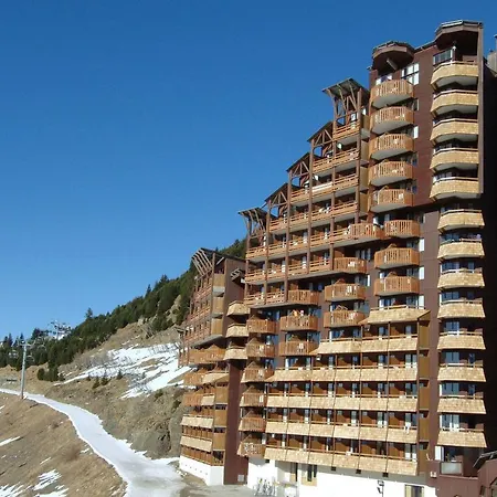 Aparthotel Pierre & Antares 3*